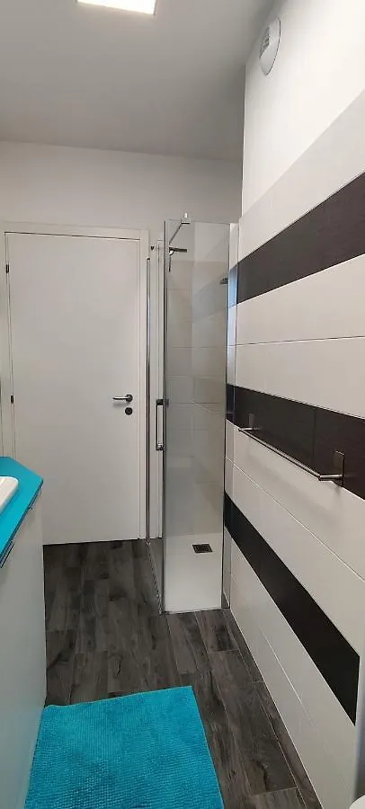 Bloom Modern House - Milano Apartamento